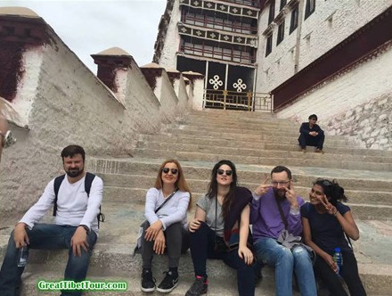 Lhasa & Ganden Monastery Tour