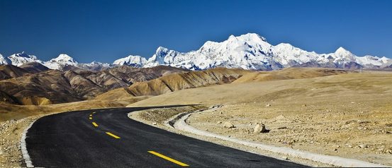 From your Lhasa to Kathamandu tour, you will see all the major scenic spots along the friendship highway.