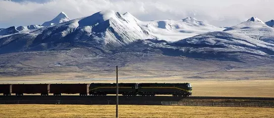 You will see amazing scenery along Qinghai Tibet Railway.