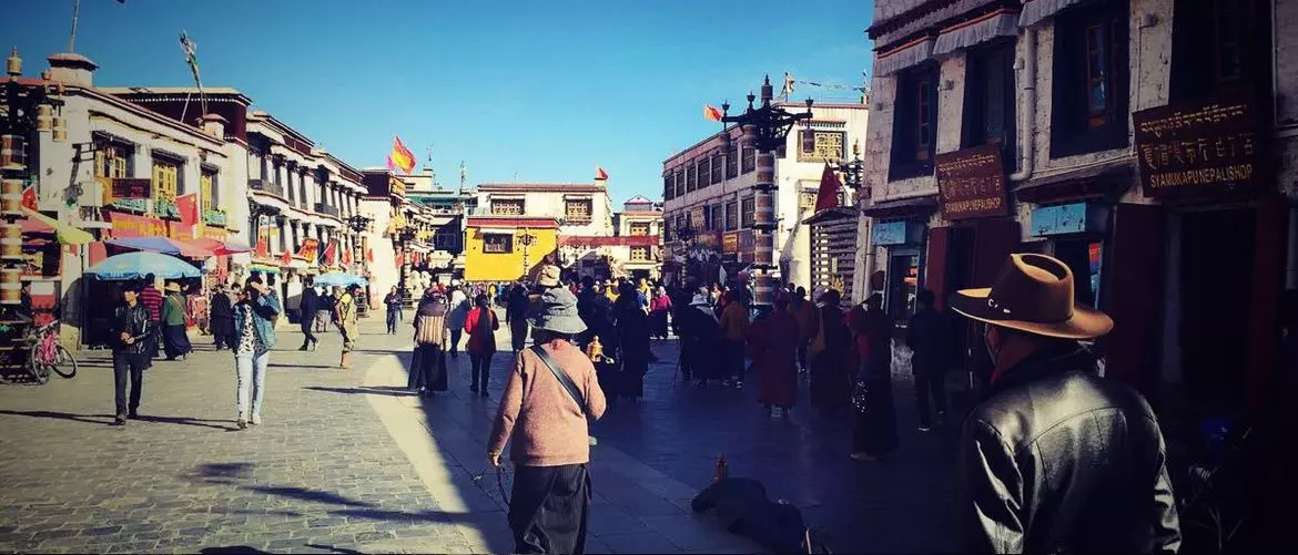 Barkhor Street is a famous circumambulation road in Tibet.