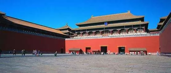 Visit the forbidden city to discover the old times.