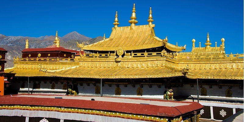 Jokhang Temple would be your great memory for your Tibet trip.