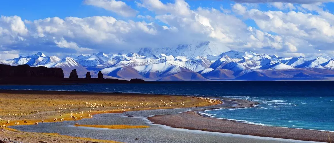 Namtso lake is also being called "heavenly lake".