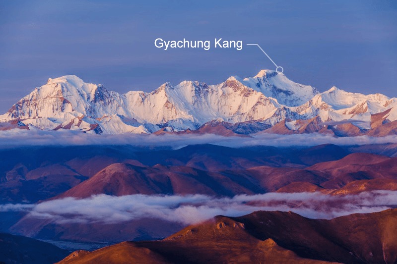 Gyachung Kang mountain on the right.