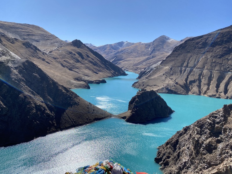 Yamdrok lake