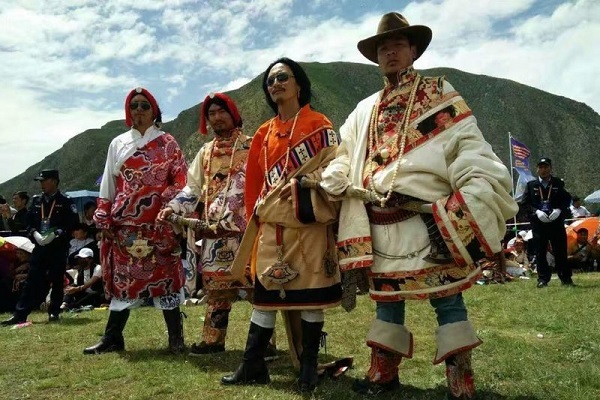Tibetan dress, wedding dress | Tibetan clothing, Traditional dresses,  Traditional outfits