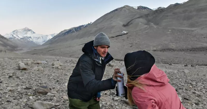 Oxygen uptake at Everest Base Camp