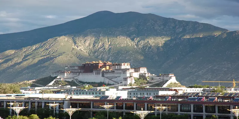 best place to take Potala phtotos