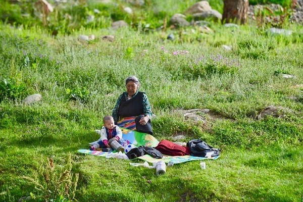 Linka is a leisure way of Tibetans.