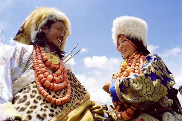 Costume in Qamdo