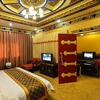 Deluxe Tibetan-style Suite