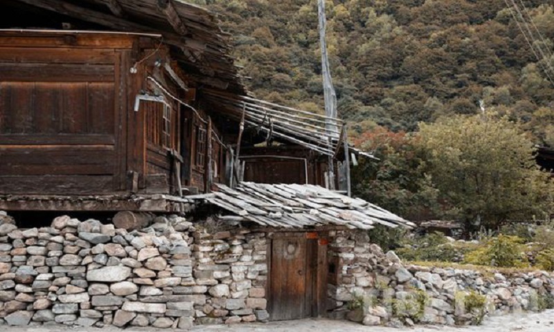 Wooden Building in southeast Tibet