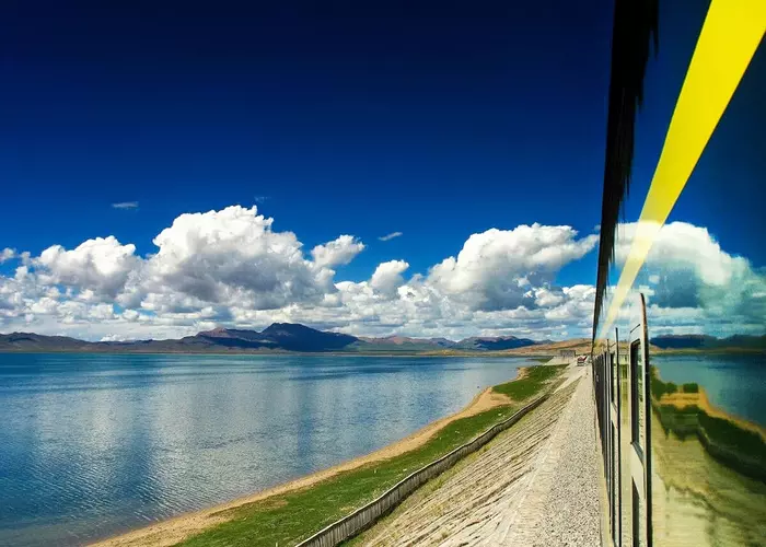 Passing by Cona Lake by Chongqing to Lhasa train