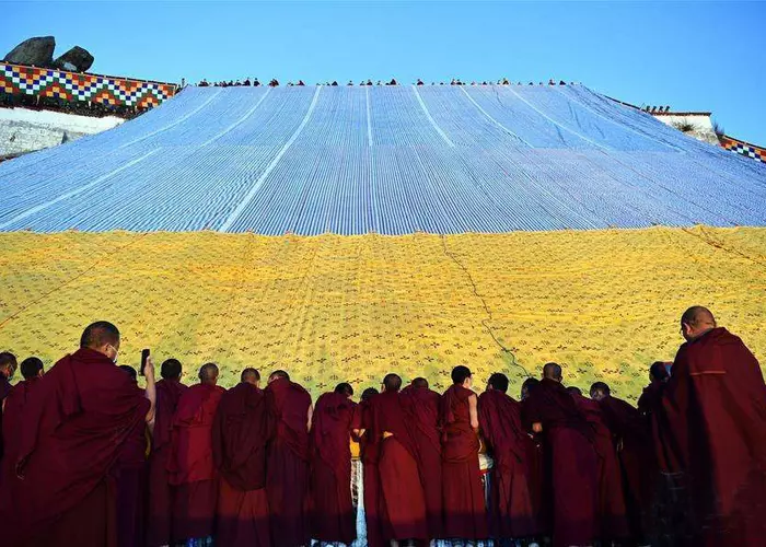 Display huge Thangka at Drepung Monastery