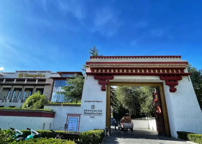 Shangri-la Hotel Lhasa
