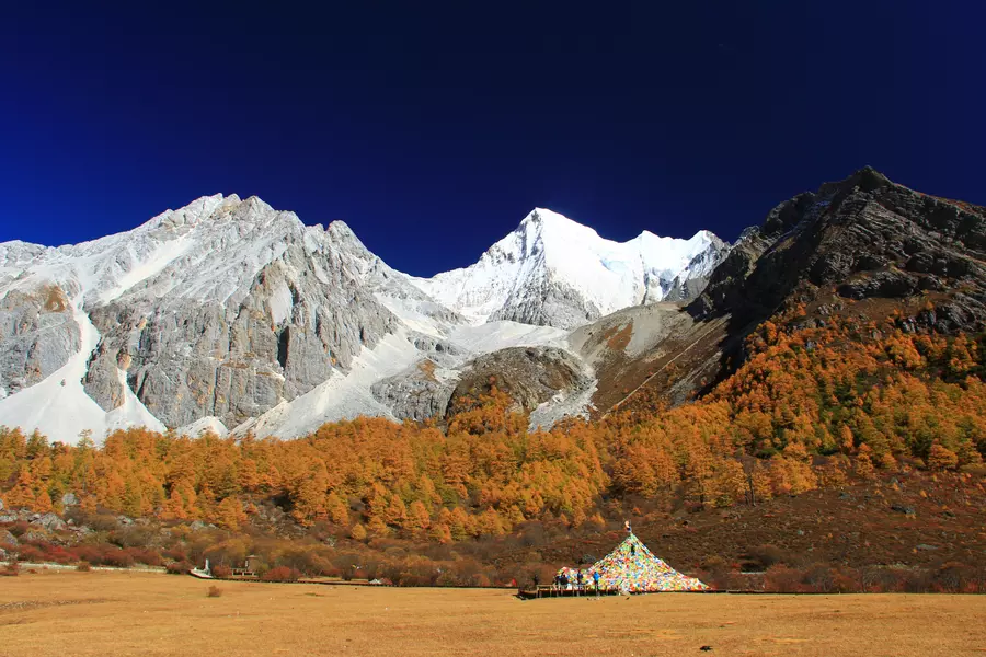 Shambhala: Mystical Utopia of Tibetan Buddhism