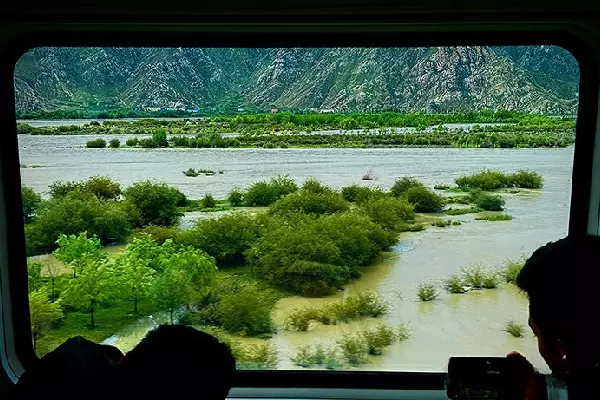 scenery on the train