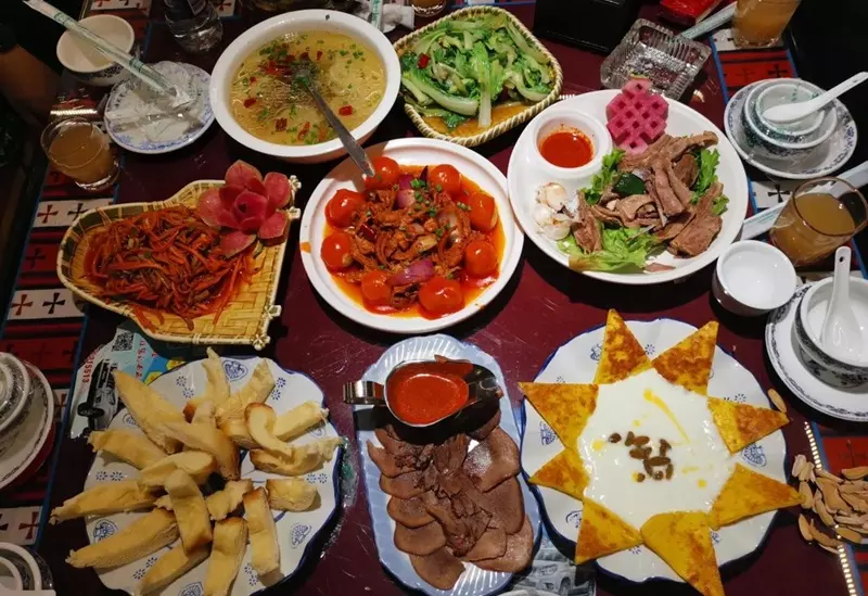 Tibetan dishes