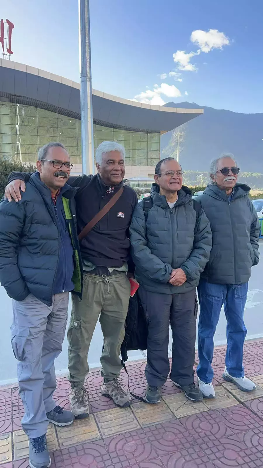 airport pick-up airport pick-up