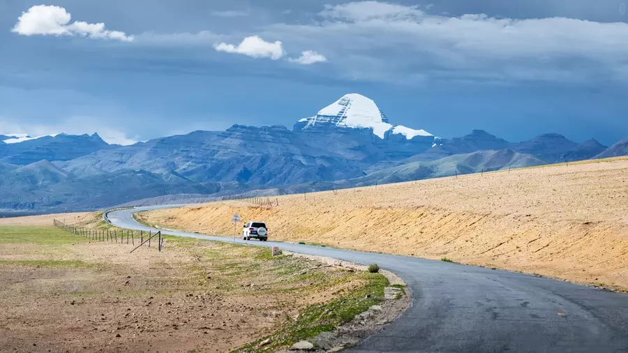 Drive to Kailash